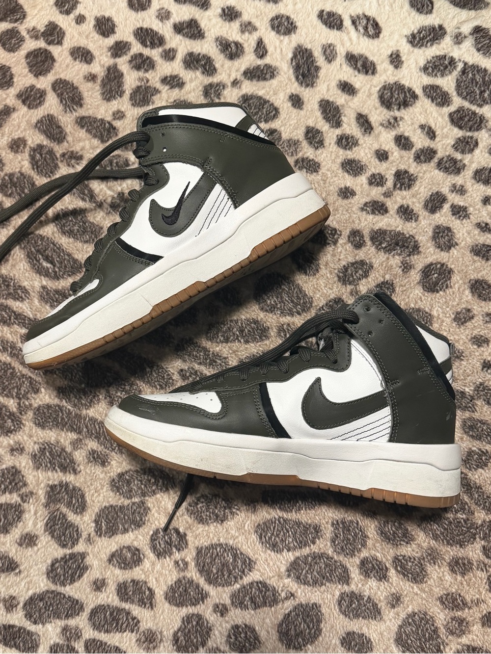 Nike Dunks Mid-Top Sneakers in Olive Green, White and Black
